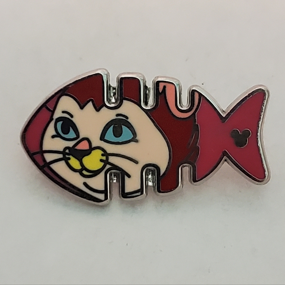Disney Pin Trading Dinah Cat Fishbone HKDL Alice in Wonderland Hidden Mickey